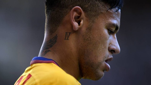 Barcelona pode vender Neymar por não ter como dar aumento ao craque