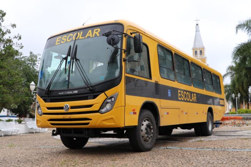 Mais um ônibus para a frota escolar de Mandirituba