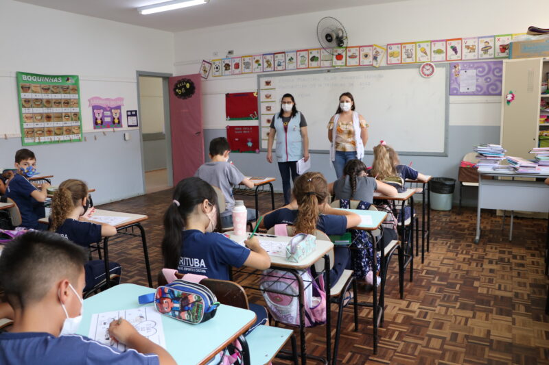 Alunos da rede municipal de ensino de Mandirituba voltam às aulas