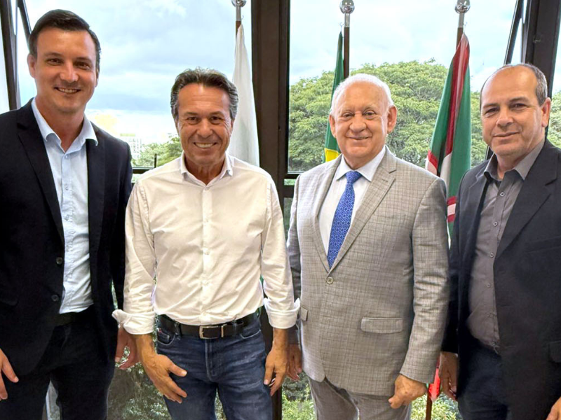 Piên apresenta novos projetos de pavimentação