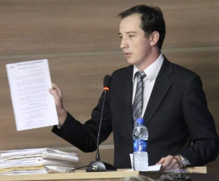 Vinte anos dedicados a boa advocacia pelo Dr. Evandro Krachinski