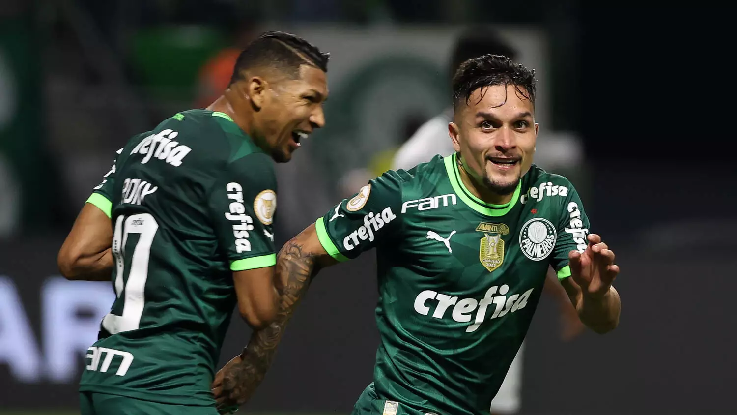 Coritiba perde para o Palmeiras e Athletico ganha do Botafogo. Paraná ficou no empate pelo Paranaense