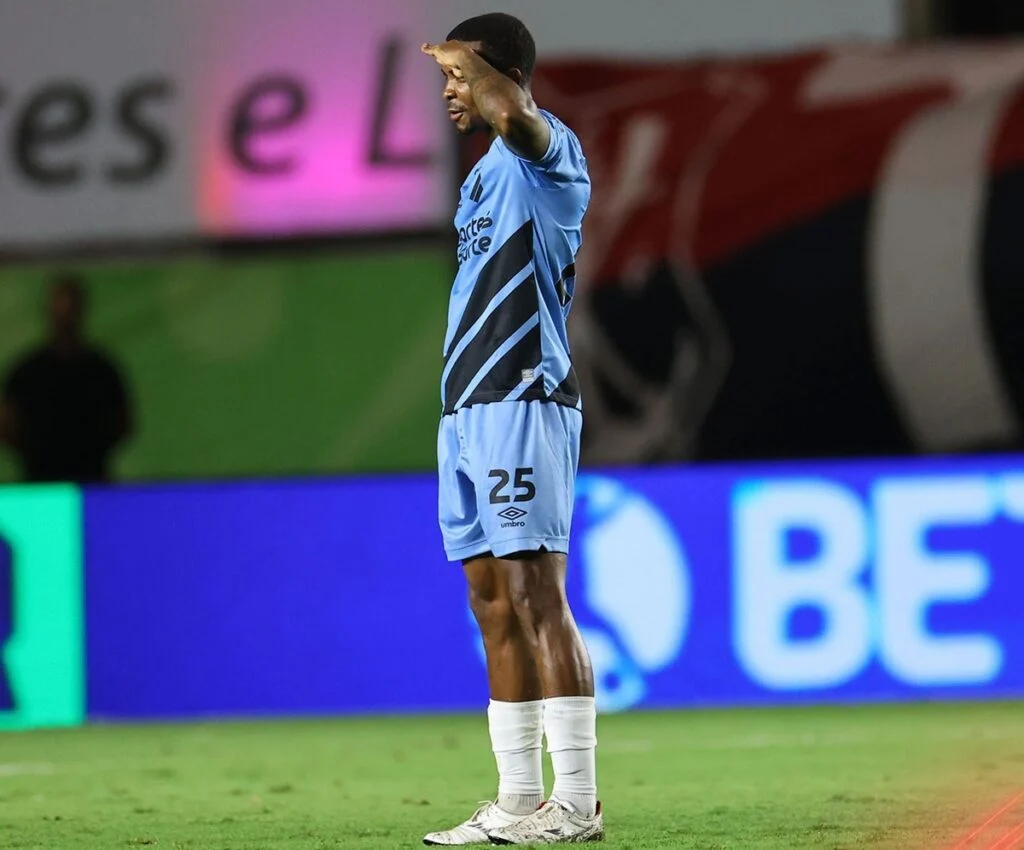 Furacão vence o Flamengo por 3x0 pelo Brasileirão