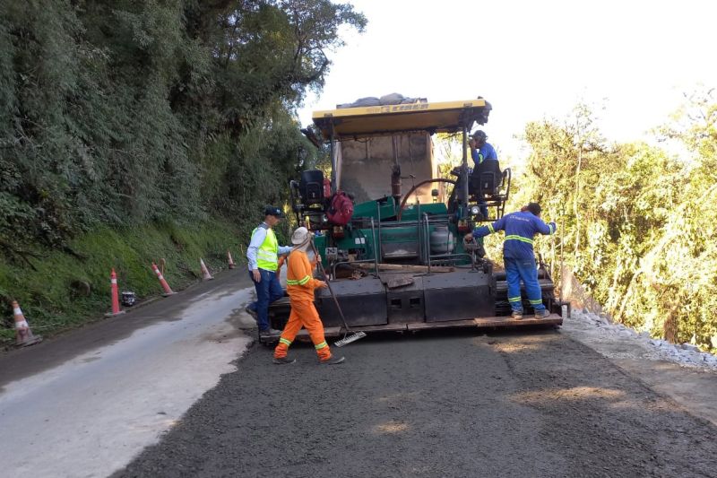 Com grande obra em andamento, Graciosa segue com bloqueio total nesta terça