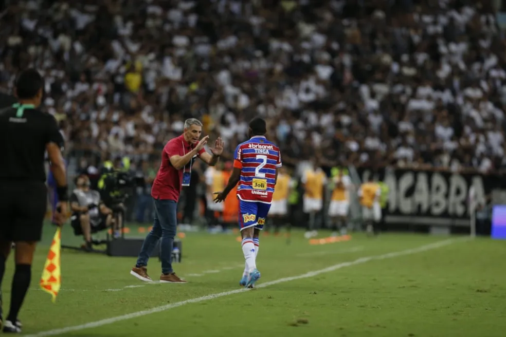 Não deu Corinthians, deu Fortaleza que chega a final da Sul-Americana