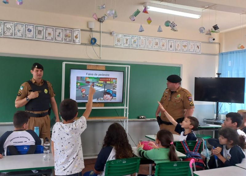 Contenda: Projeto educacional trabalha com o trânsito