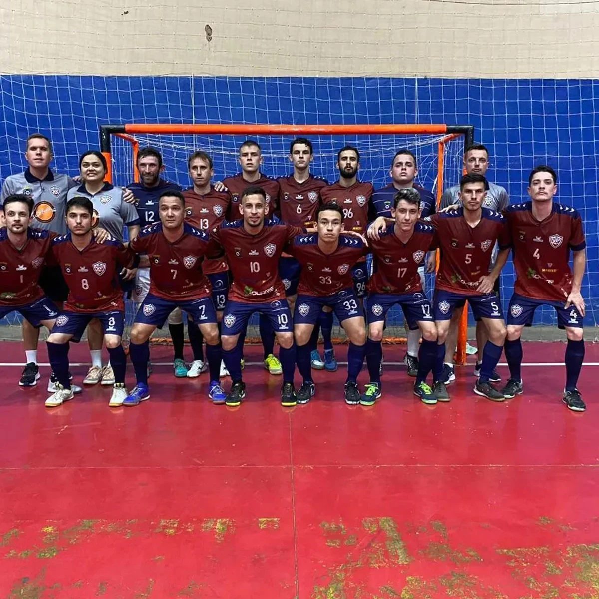 Fazenda enfrenta o Maneco Futsal em dois jogos; adversário fez nove gols nas oitavas