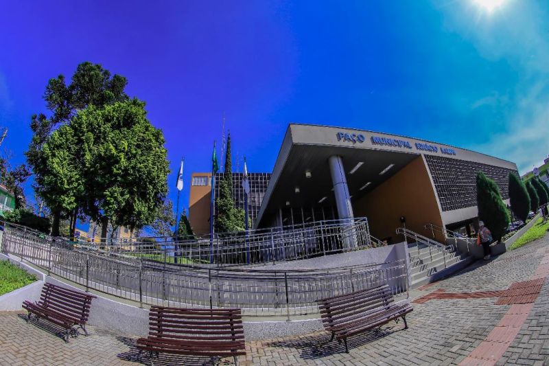 <strong>Prefeitura de Araucária decreta ponto facultativo de 26 a 29/12; serviços essenciais continuam normalmente</strong>