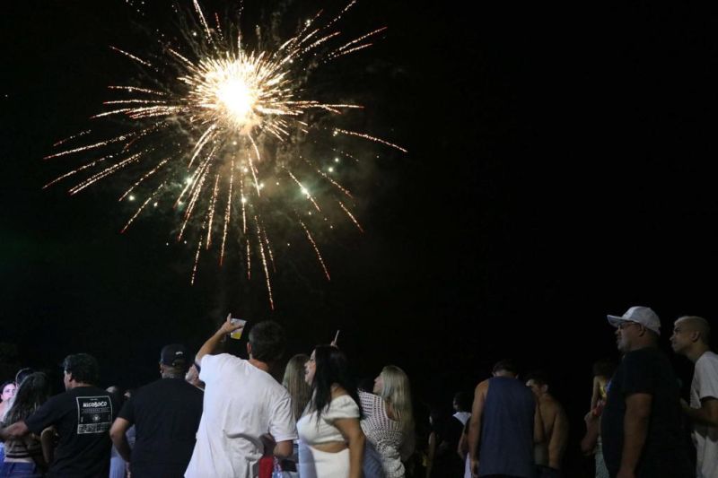 Com apoio do Estado, Litoral terá shows de fogos de artifício sem poluição sonora