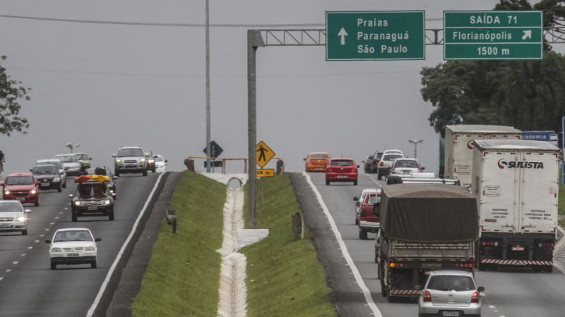 Vai viajar? Confira dicas para pegar a estrada com segurança e sem dores de cabeça