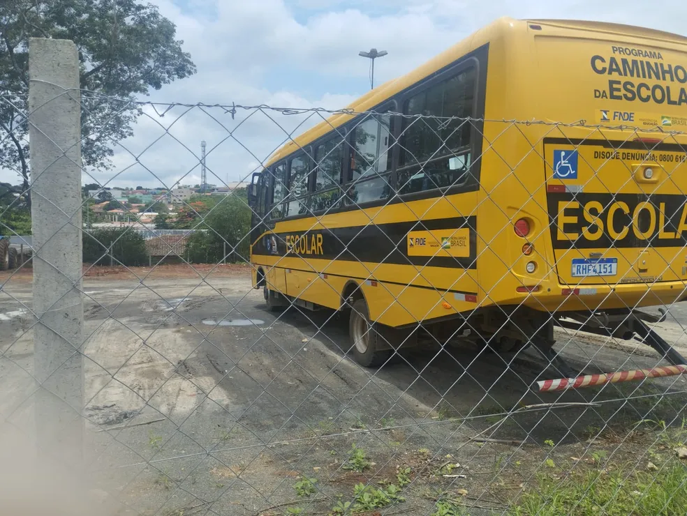 Ponte passa por alargamento em Araucária