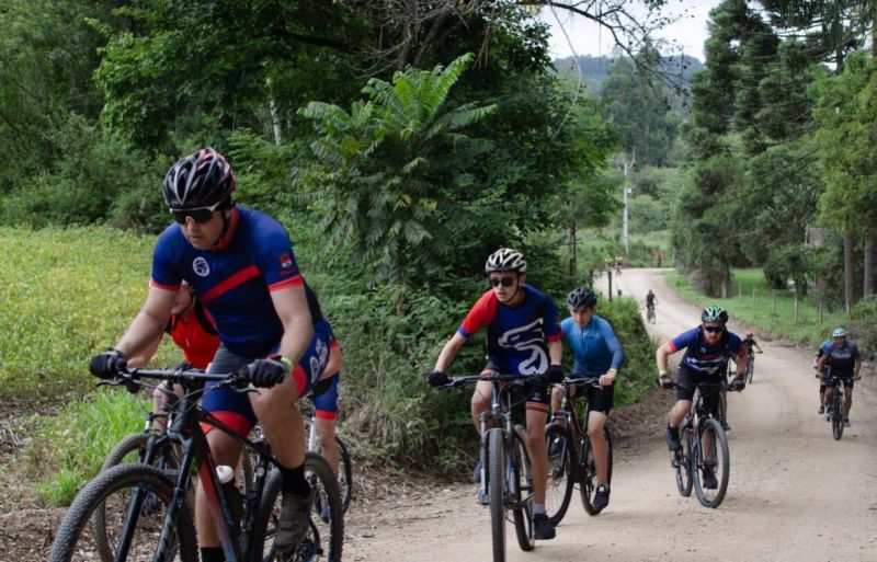 Agudos do Sul realiza 1ª Pedalada da Natureza