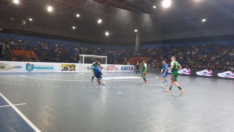 Equipe O Repórter acompanha Copa Mundo do Futsal em Paranaguá