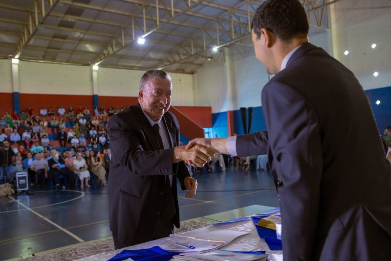 Após assumir a administração de Campo Magro, Bozinha reafirma o compromisso em governar para todos