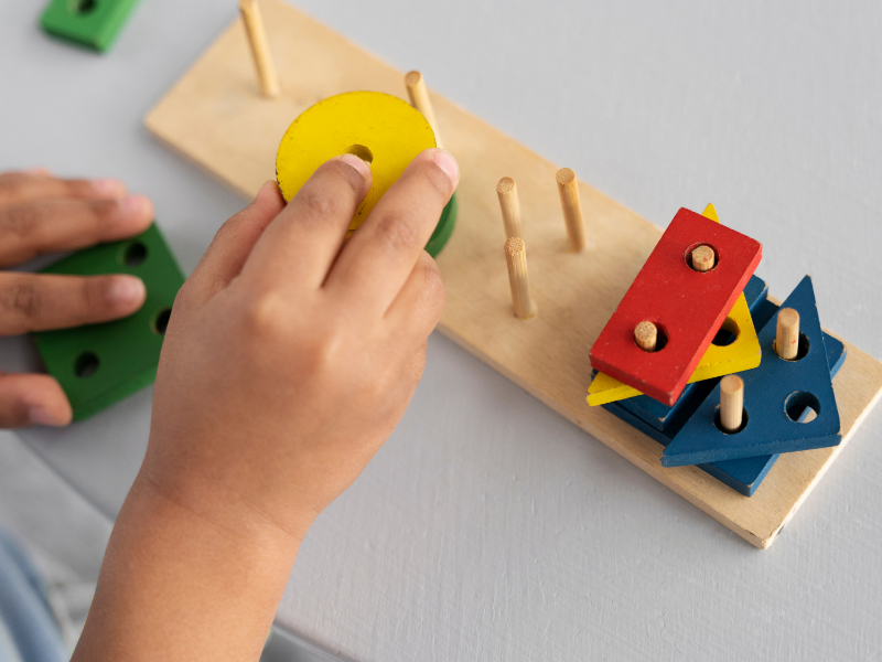 Alta de 44% em matrículas de autistas reflete inclusão escolar