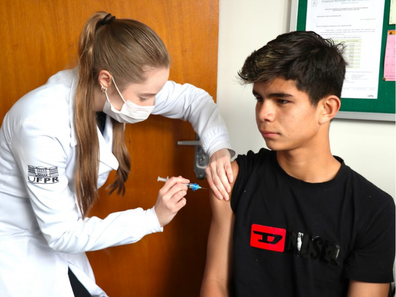 Saúde imunizou aproximadamente 4 mil pessoas contra influenza em ação do final de semana
