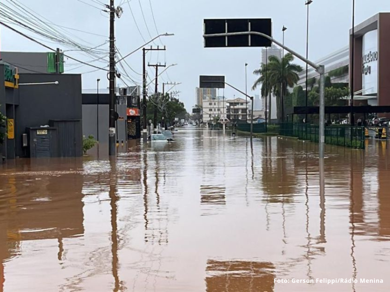 As consequências da chuva em Balneário Camboriú e como a administração municipal está respondendo à crise