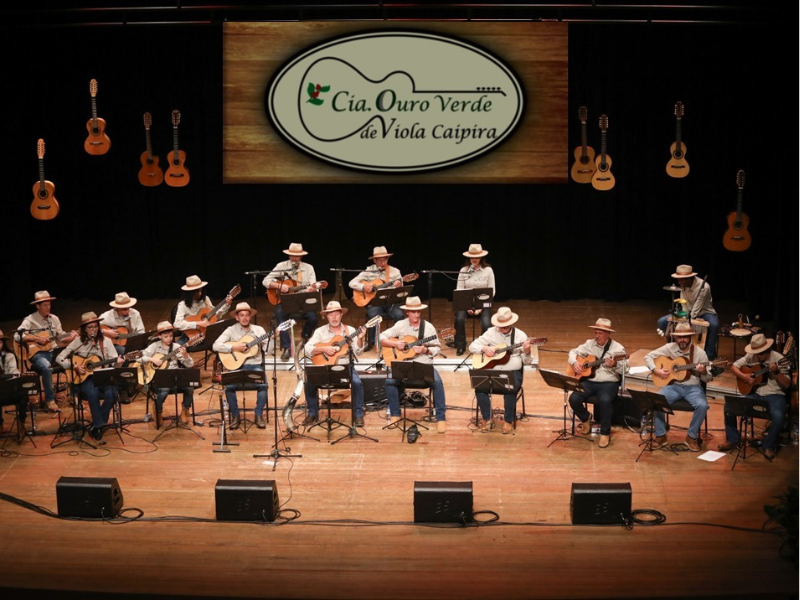 Show de viola caipira estreia na tradicional Quermesse do Santuário