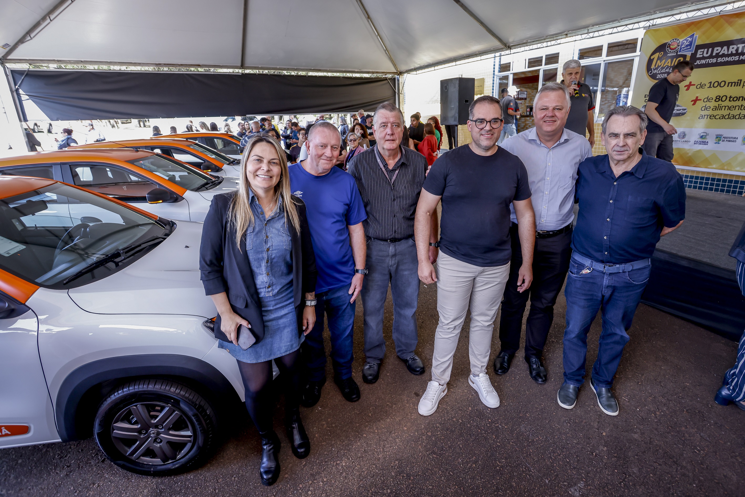 Araucária é destaque na cerimônia de entrega dos carros sorteados no 1.º de Maio Solidário